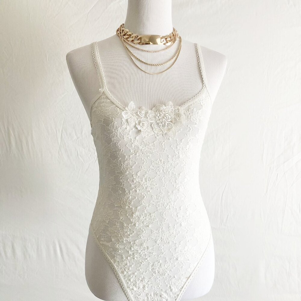 Vintage 80s Ivory Lace Teddy